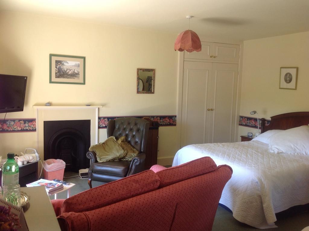 ビーミンスター Seaborough Manor Farmhouse Bed & Breakfast 部屋 写真